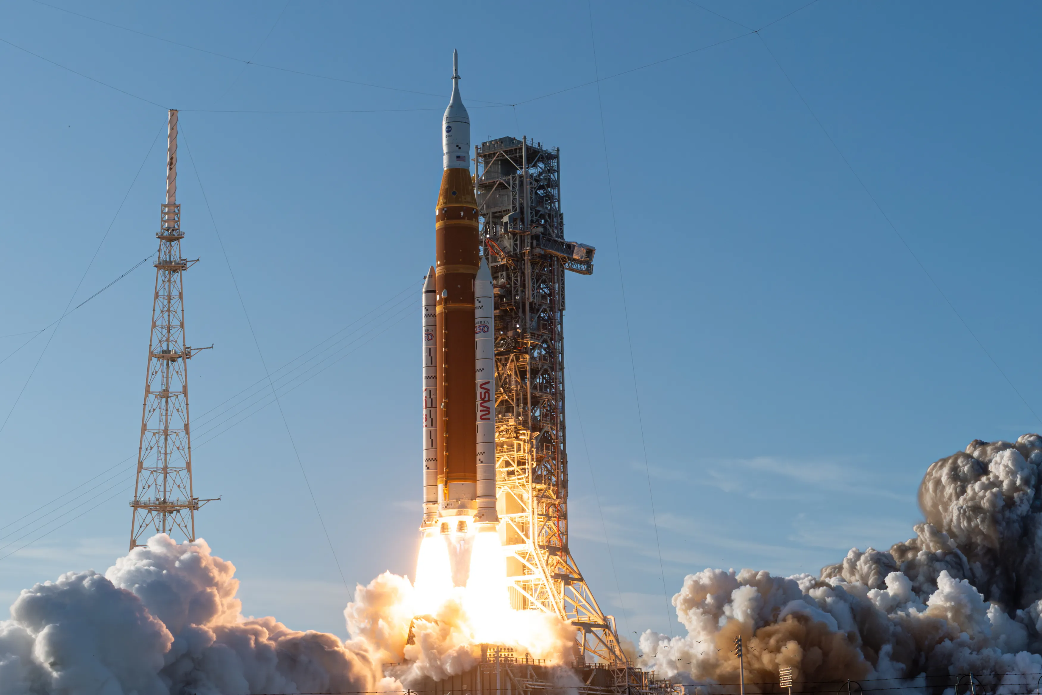 Precision Composite Molds: Aerospace-Grade Solutions for UAVs & Space Tech